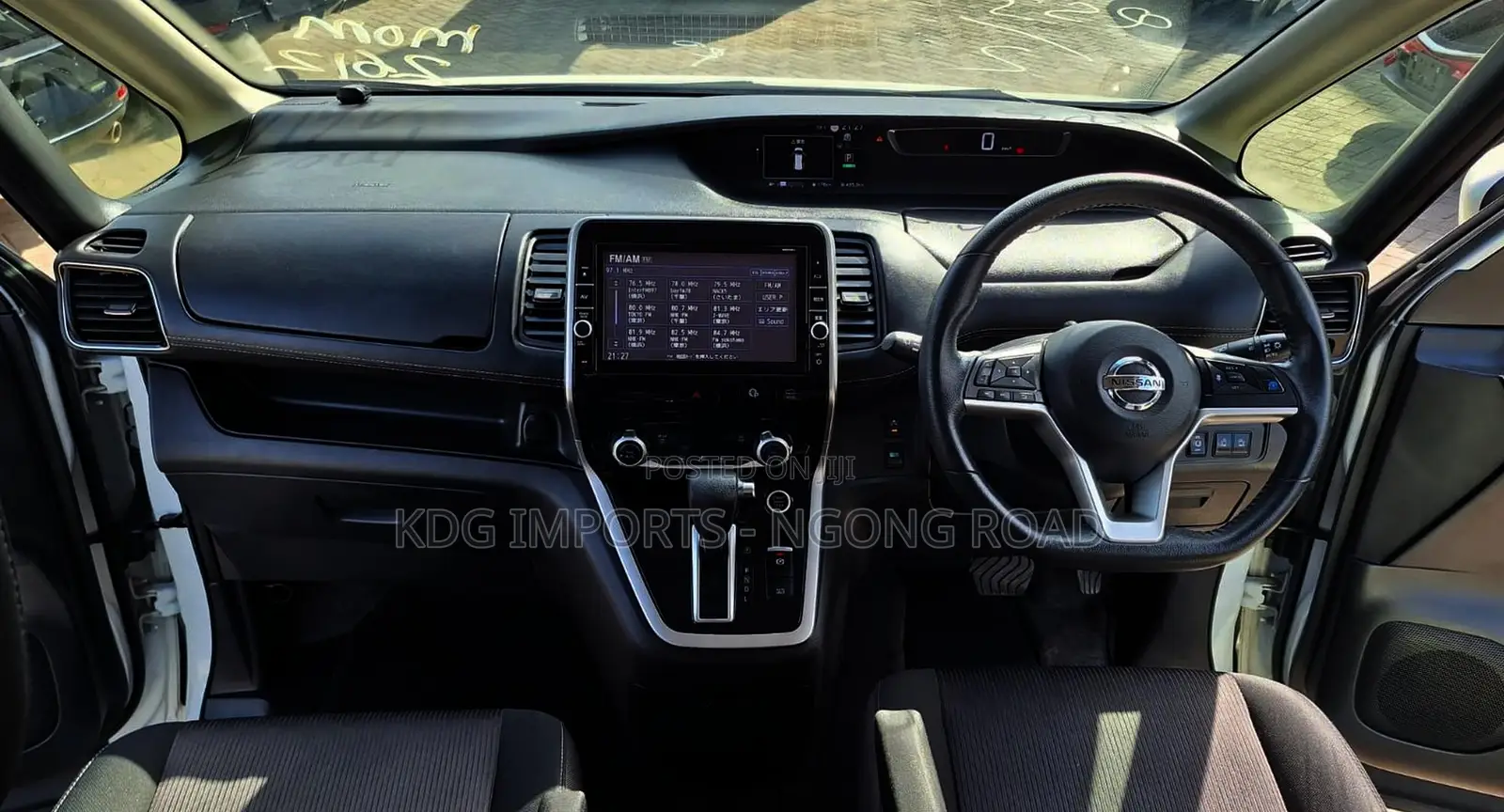 Nissan Serena 2019 White