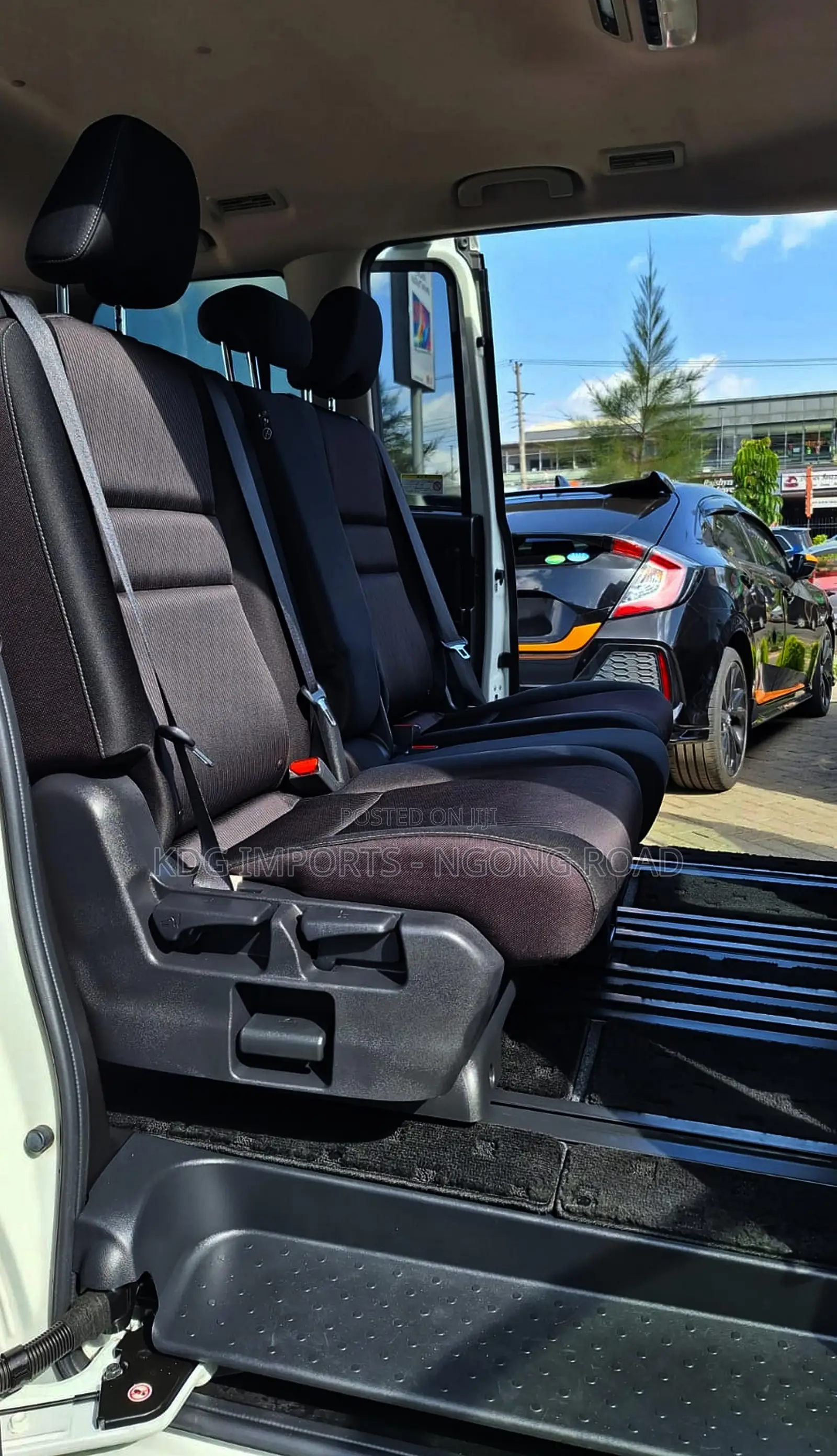 Nissan Serena 2019 White
