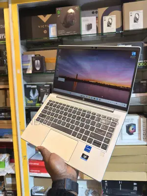Laptop HP ProBook 440 G9 16GB Intel Core i7 SSD 512GB