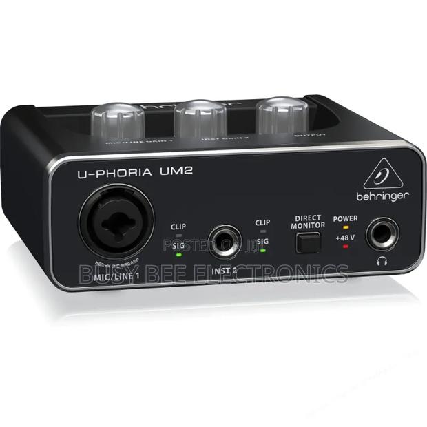 Behringer Um2 Studio Sound Card - thumbnail 2