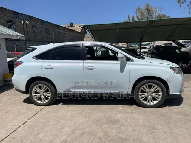 Lexus RX 450H FWD 2016 White