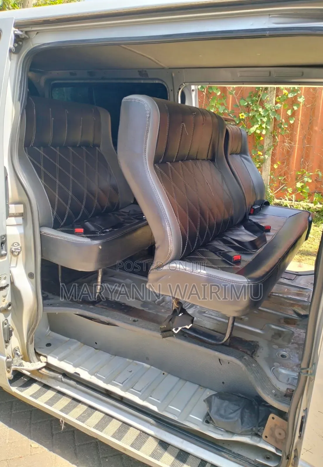 Toyota HiAce 2016 Silver
