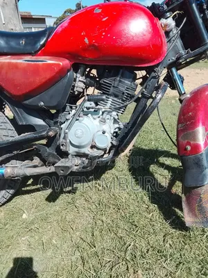 Bajaj Boxer 2020 Red