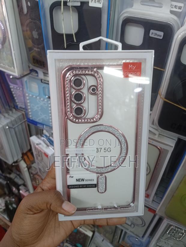 Rose Gold Glitter Rhinestone Case for a Samsung 37 5g Phone.