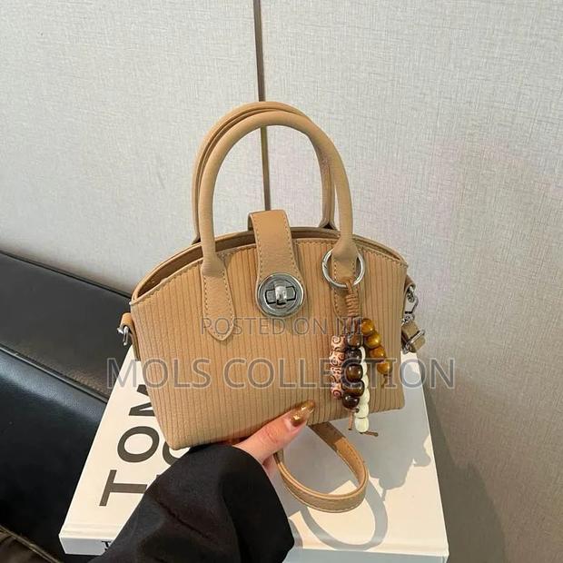 Ladies Bags - thumbnail 10