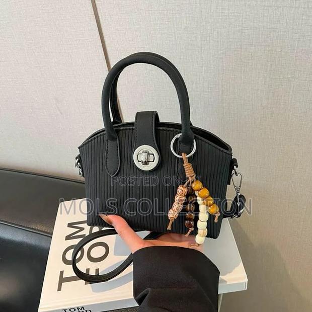Ladies Bags - thumbnail 12