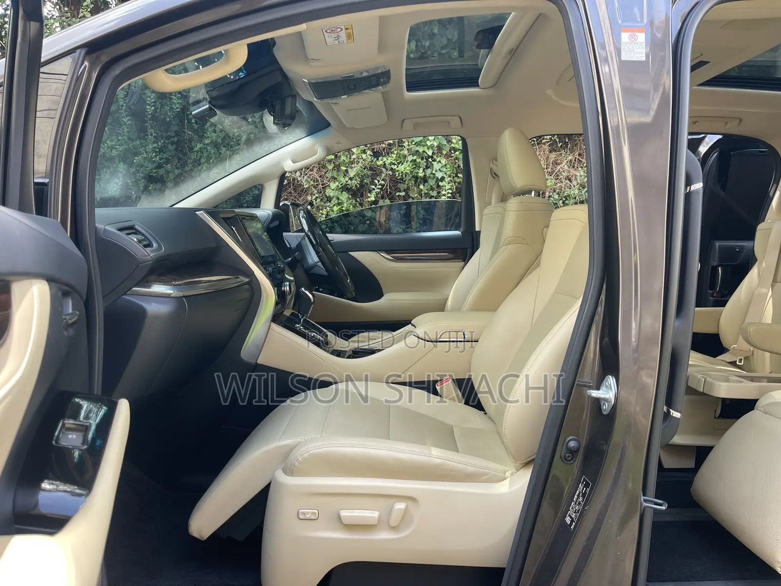 Toyota Alphard 2018 Gray