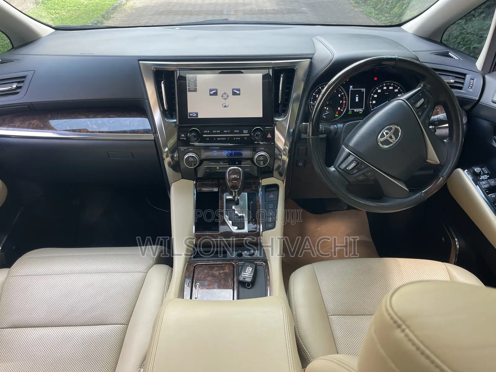 Toyota Alphard 2018 Gray
