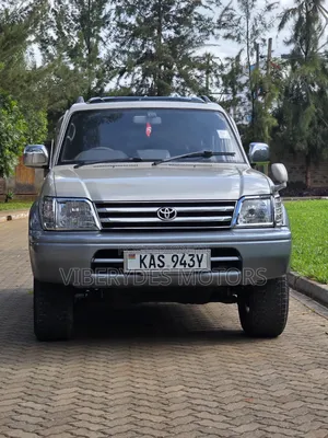Toyota Land Cruiser Prado 1996