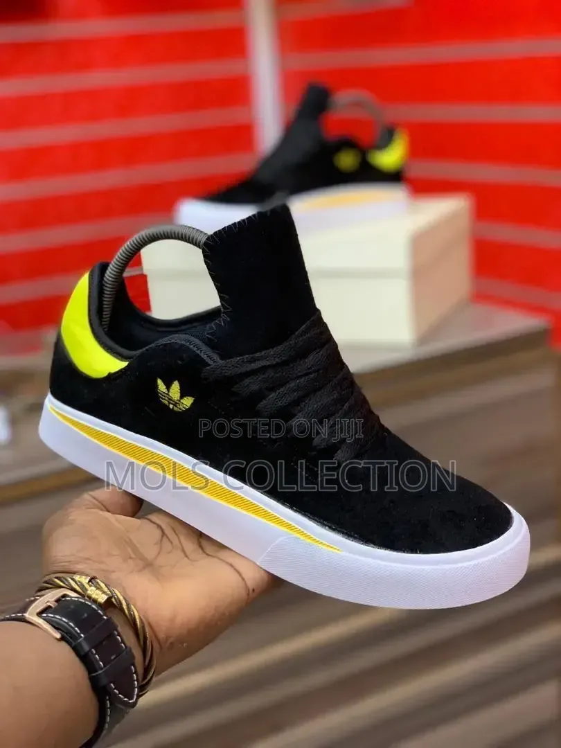 Men Casual Shoes