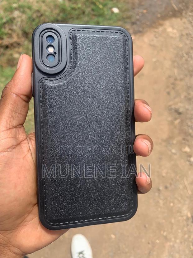 Apple iPhone X 64 GB Black - thumbnail 4