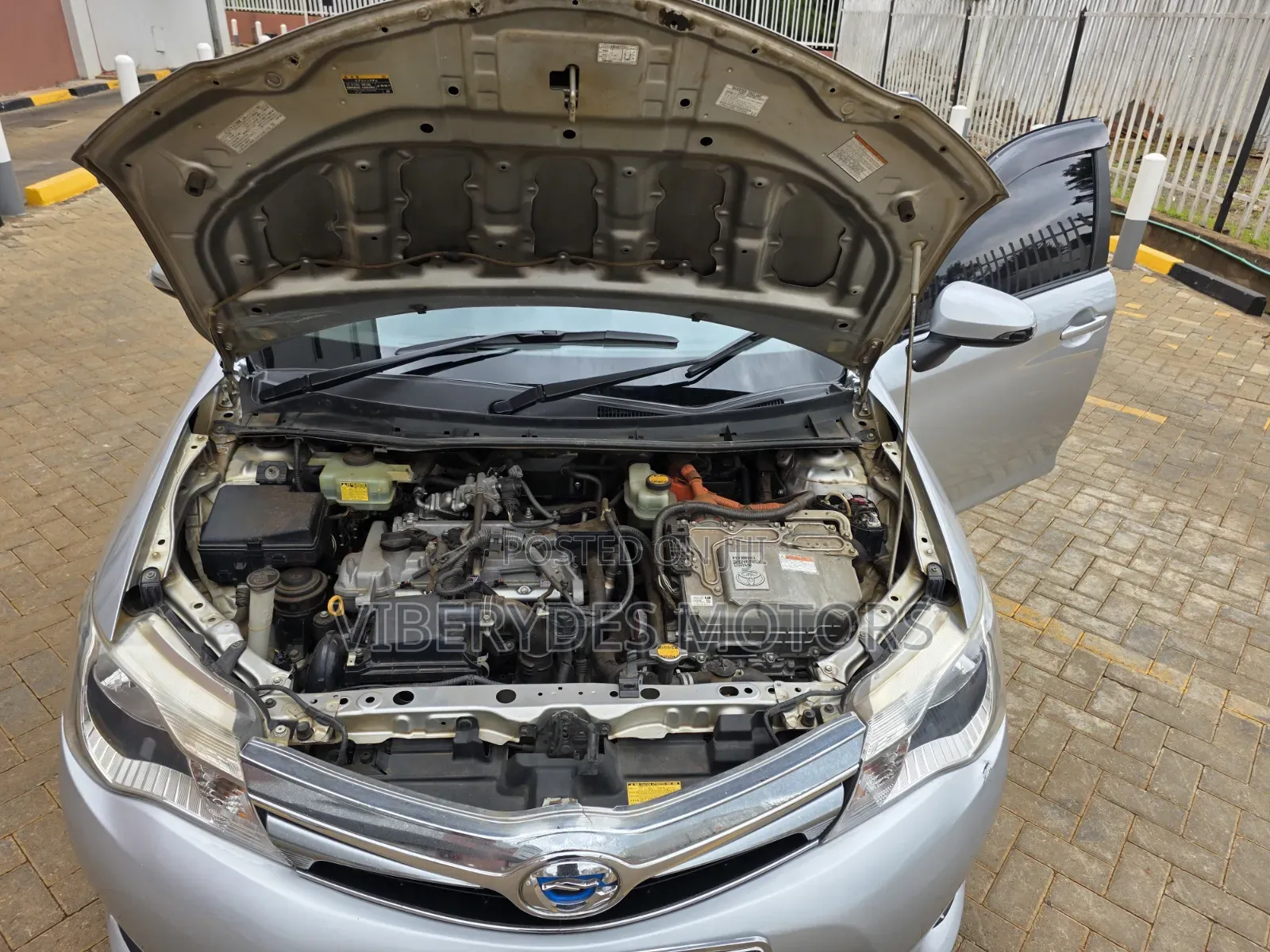 Toyota Corolla Fielder 2015 Silver