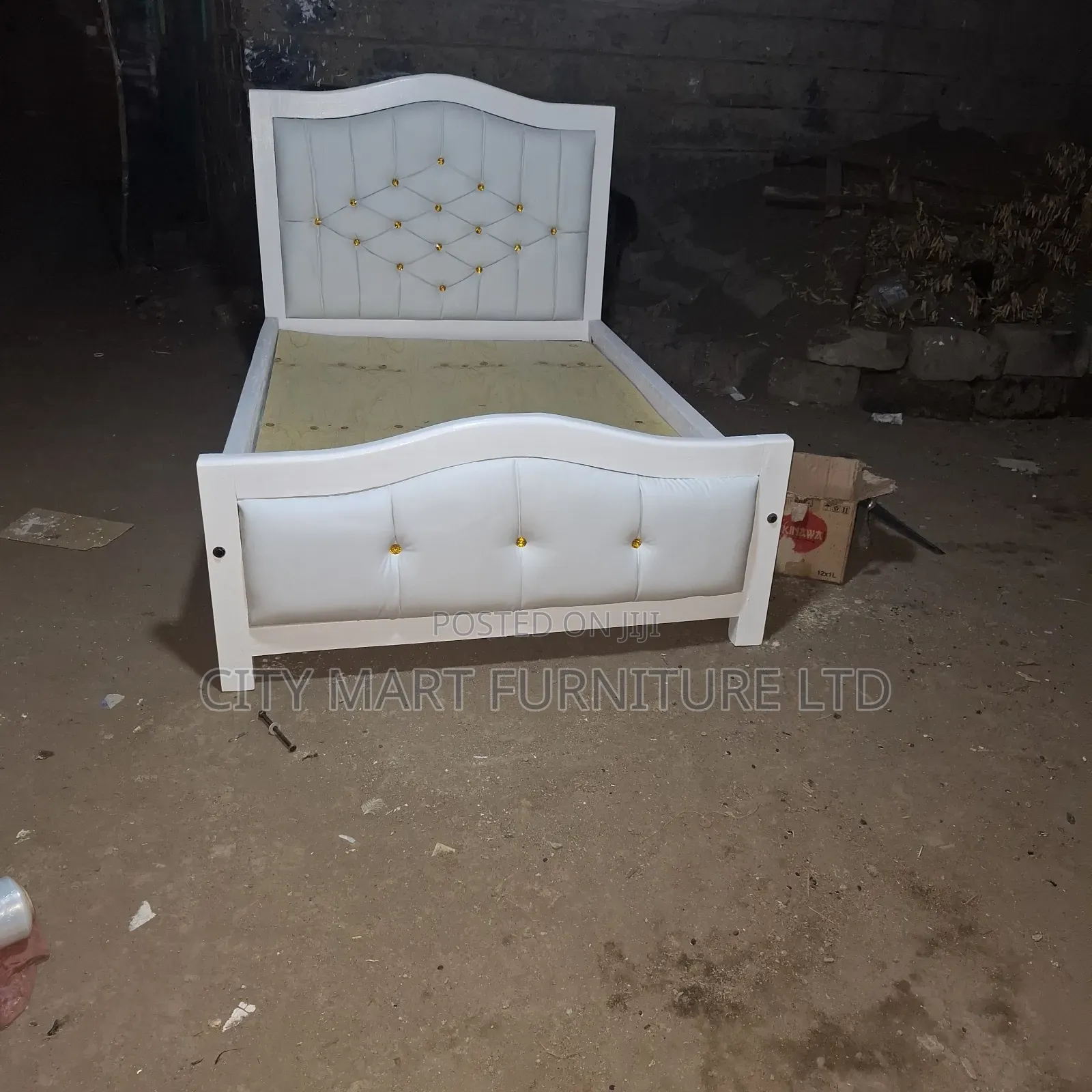 Form Modern Mocket Beds on Offer!