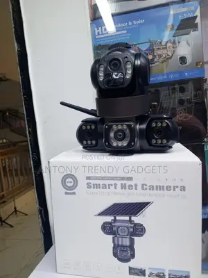 Triple Lens 4g CCTV Camera PTZ Night Vision Solar Cam