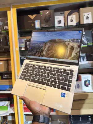 Laptop HP EliteBook 840 G8 8GB Intel Core i5 SSD 256GB
