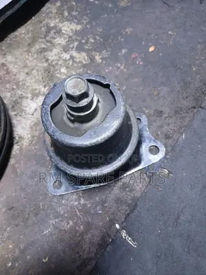 Engine Mountain Honda Fit