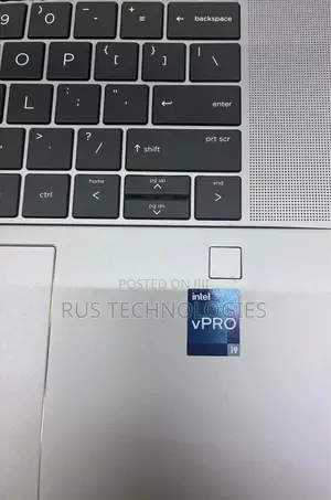 Laptop HP ZBook Studio G8 16GB Intel Core i7 SSD 512GB