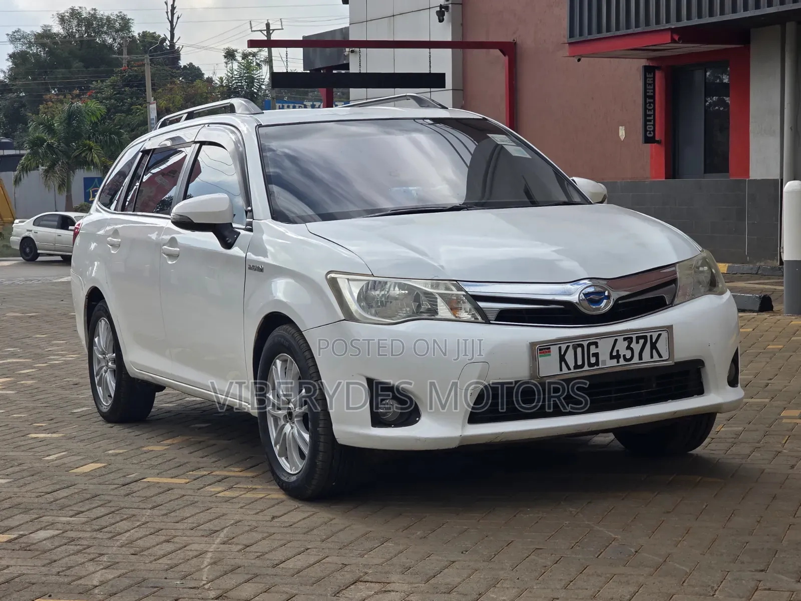 Toyota Corolla Fielder 2014 White