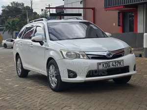 Toyota Corolla Fielder 2014 White