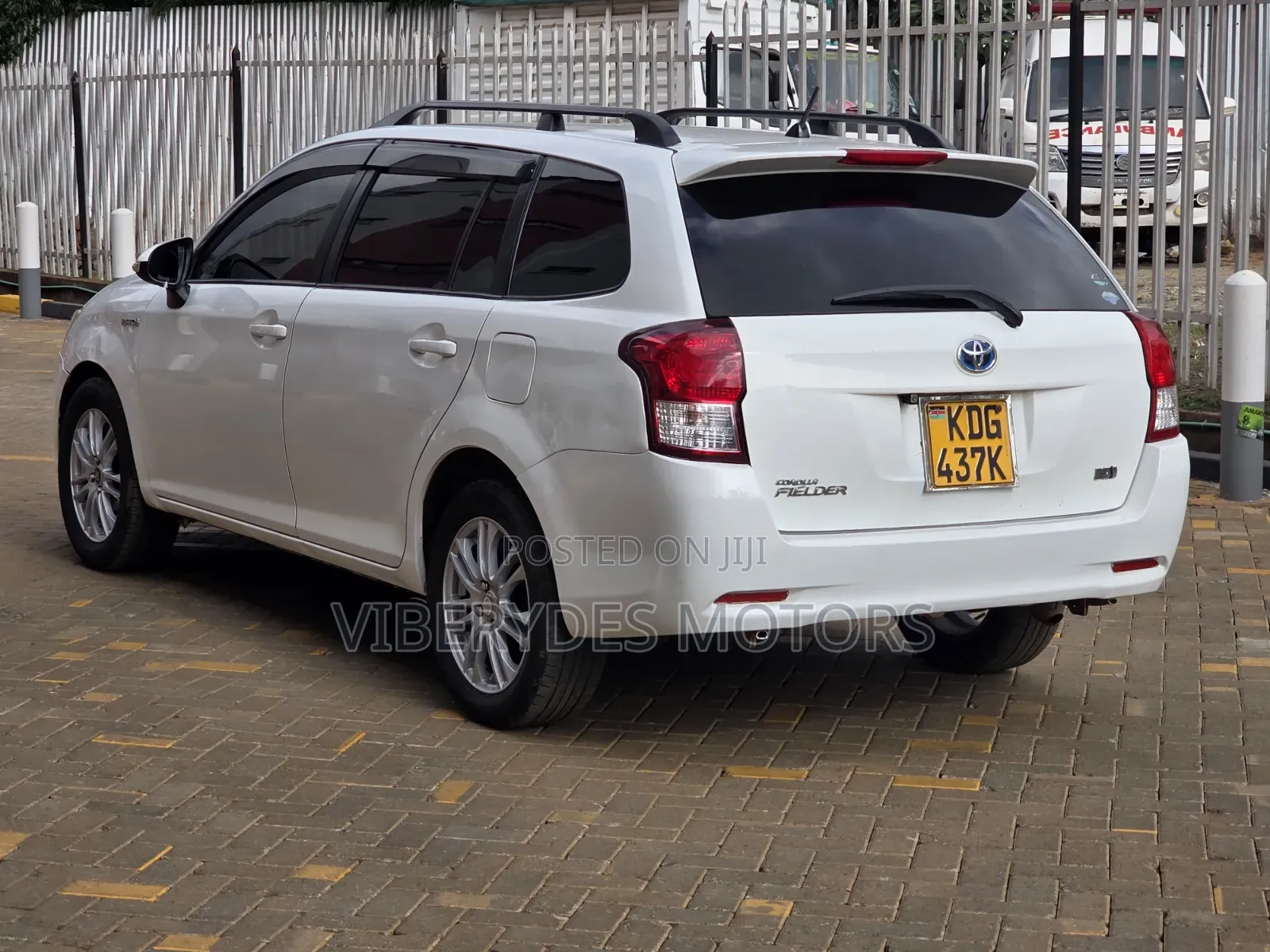 Toyota Corolla Fielder 2014 White