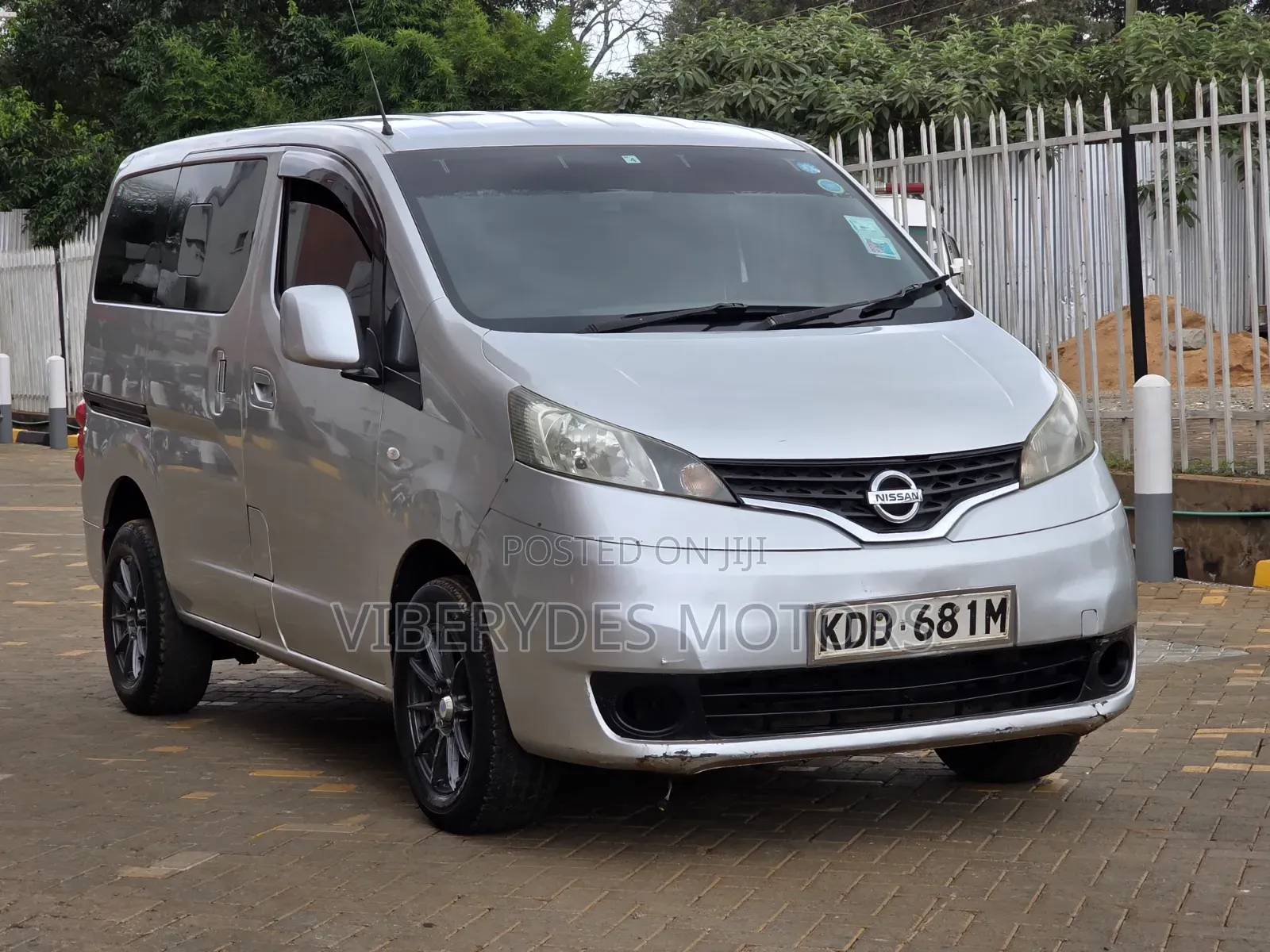 Nissan NV200 2014 Silver