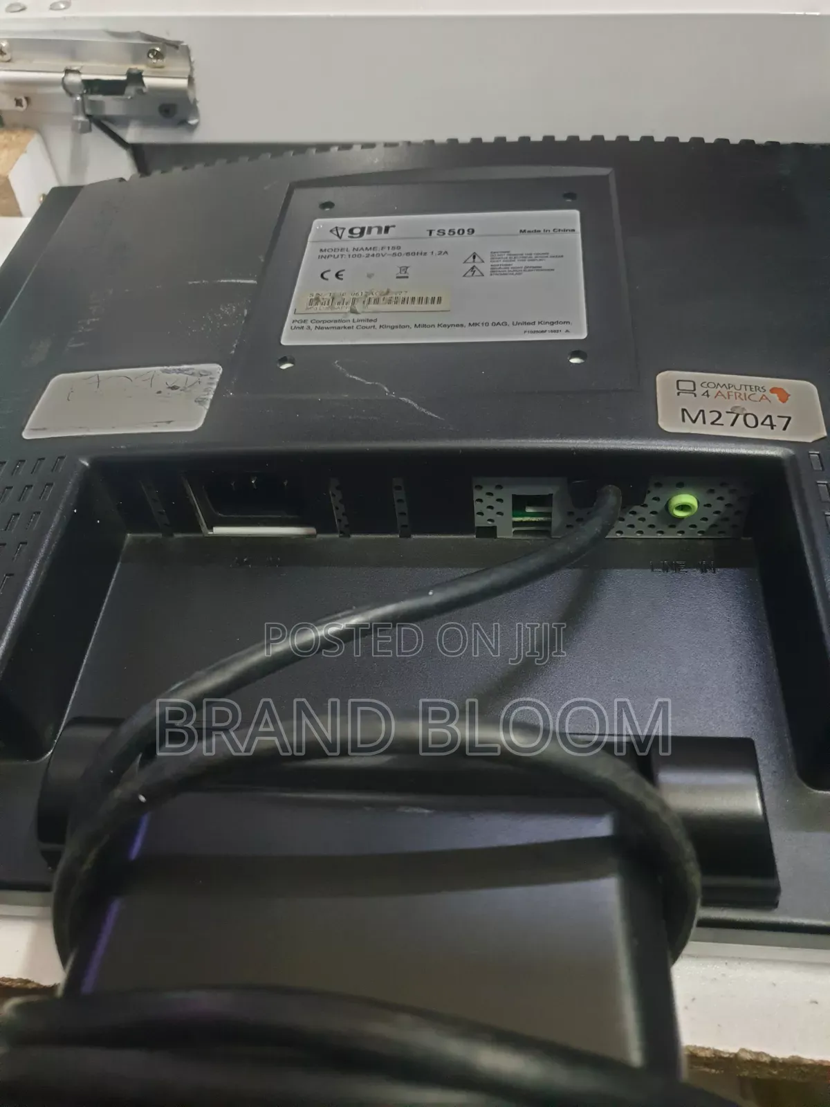 GNR 15"Lcd Monitor