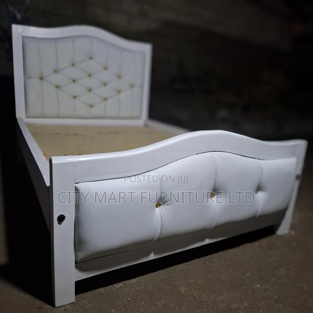 Suave Modern Mocket Beds on Offer!