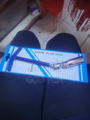 Spark Plug Tool