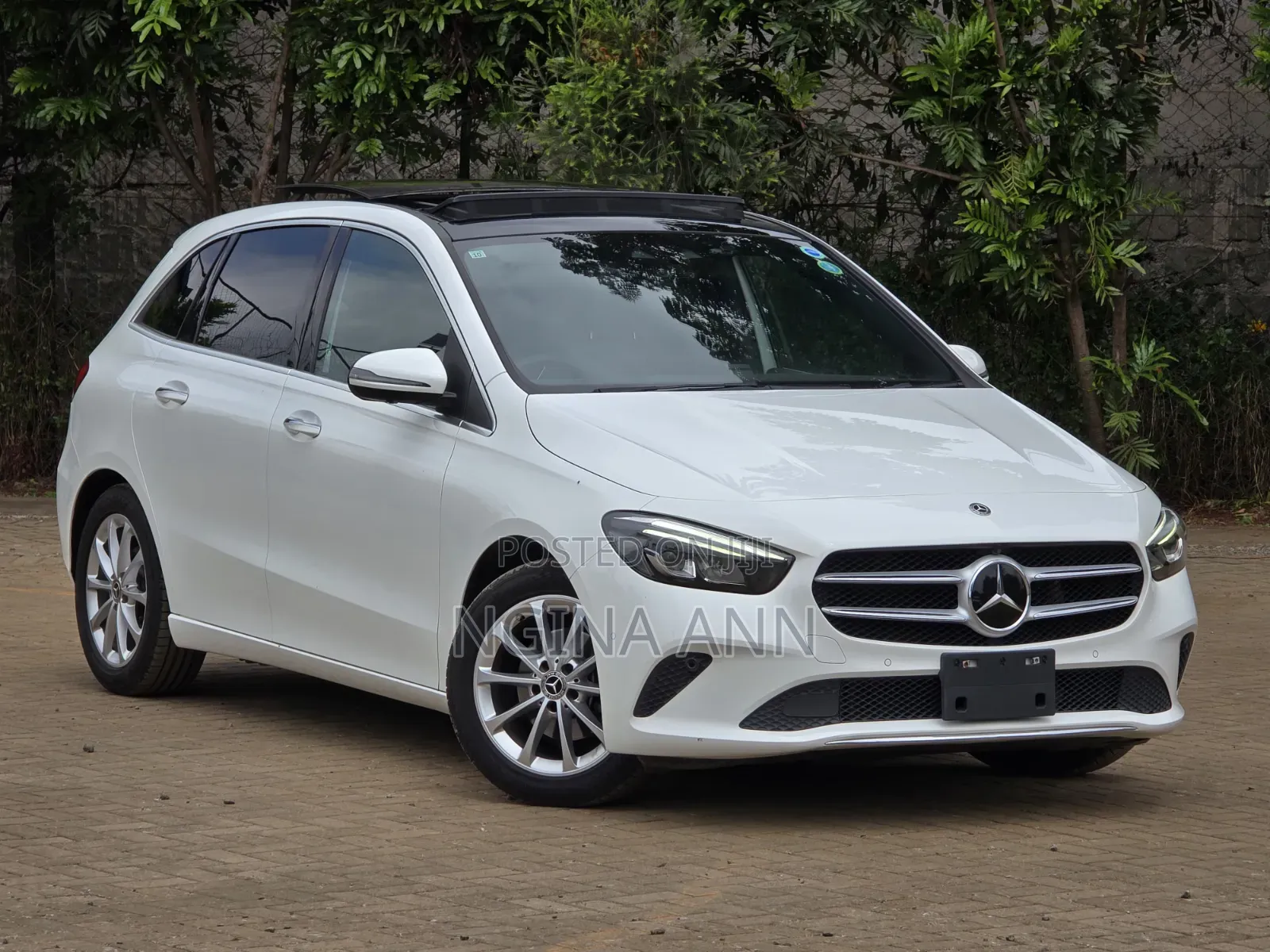 Mercedes-Benz B-Class 2019 White
