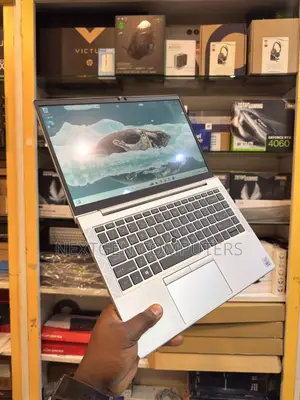 Laptop HP EliteBook 840 G7 8GB Intel Core i7 SSD 256GB