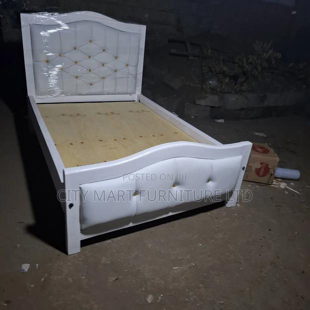 Flexy Modern Mocket Beds on Offer!