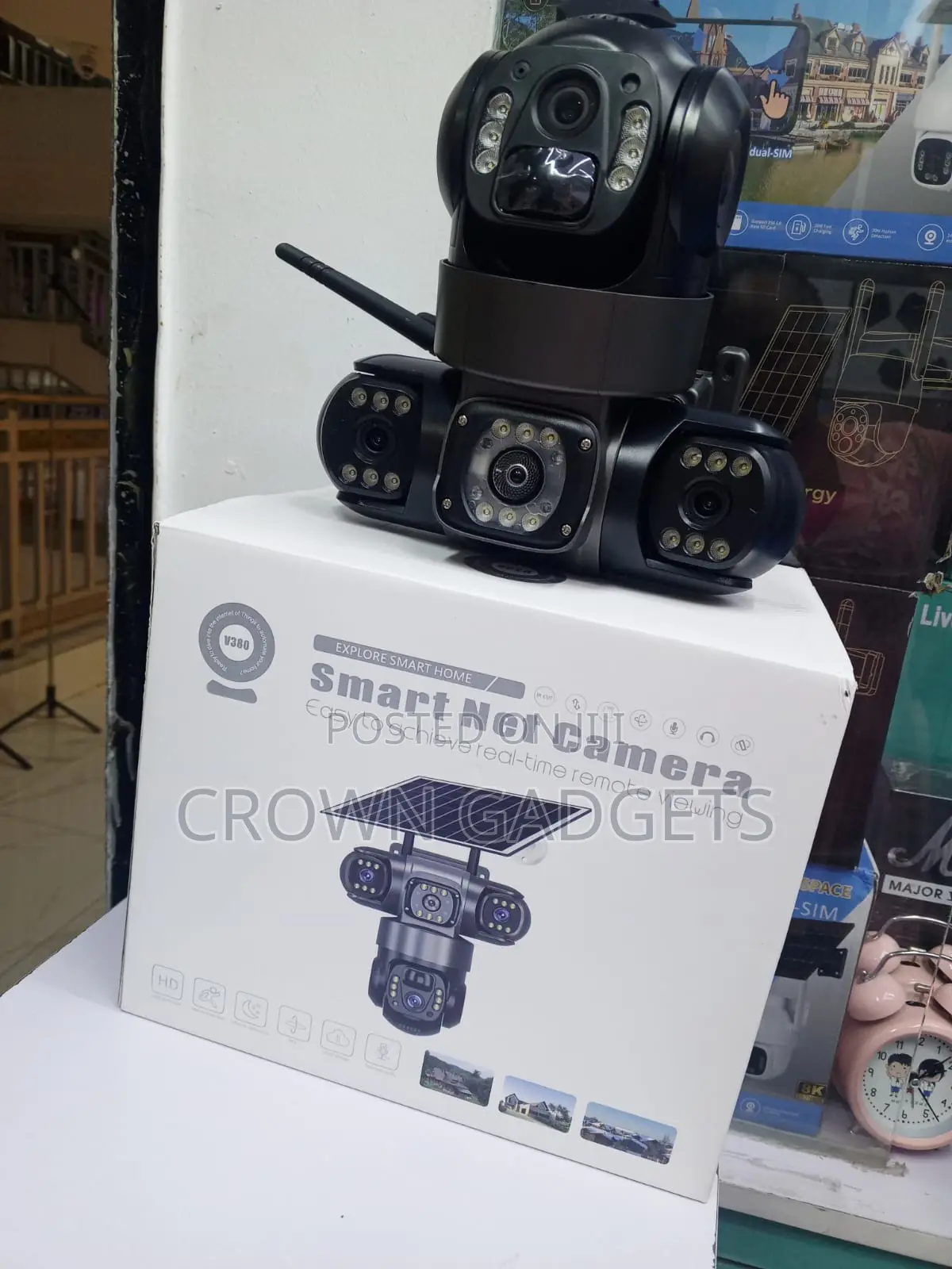 Outdoor Solar 4g CCTV Camera Triple Lens Motion Detection
