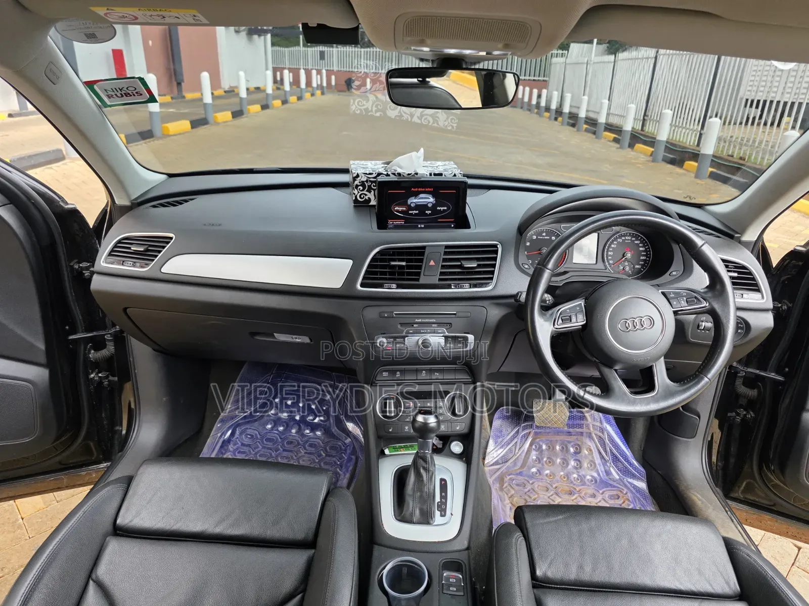 Audi Q3 2018 Black