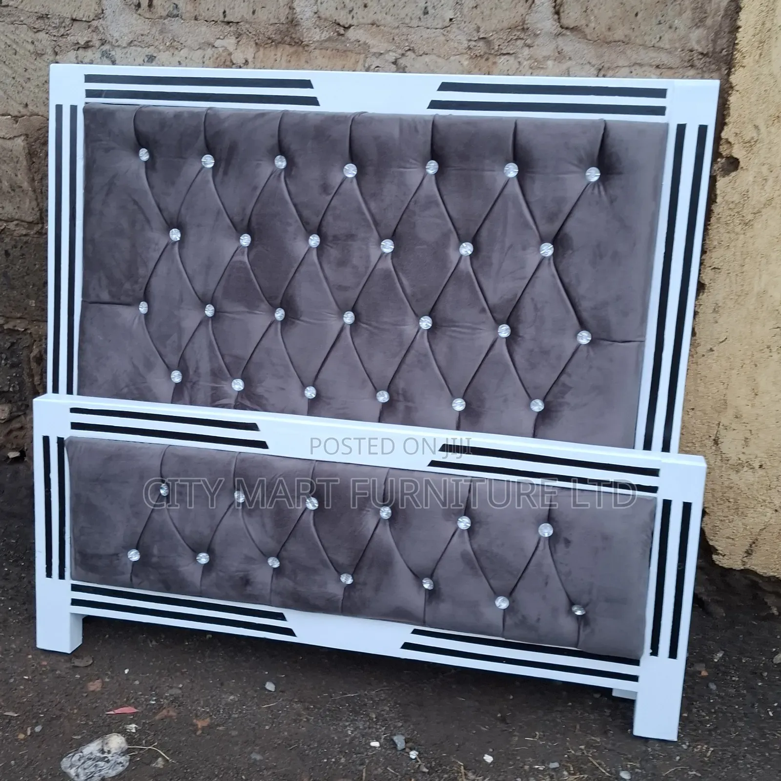 Fine Wood Modern Mocket Beds on Offer!