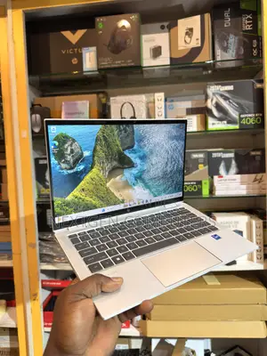 Laptop HP EliteBook x360 1030 G8 32GB Intel Core i7 SSD 256GB