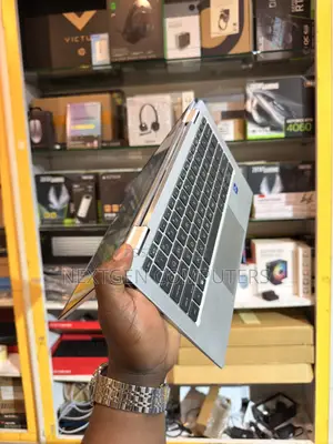 Laptop HP EliteBook x360 1030 G8 32GB Intel Core i7 SSD 256GB