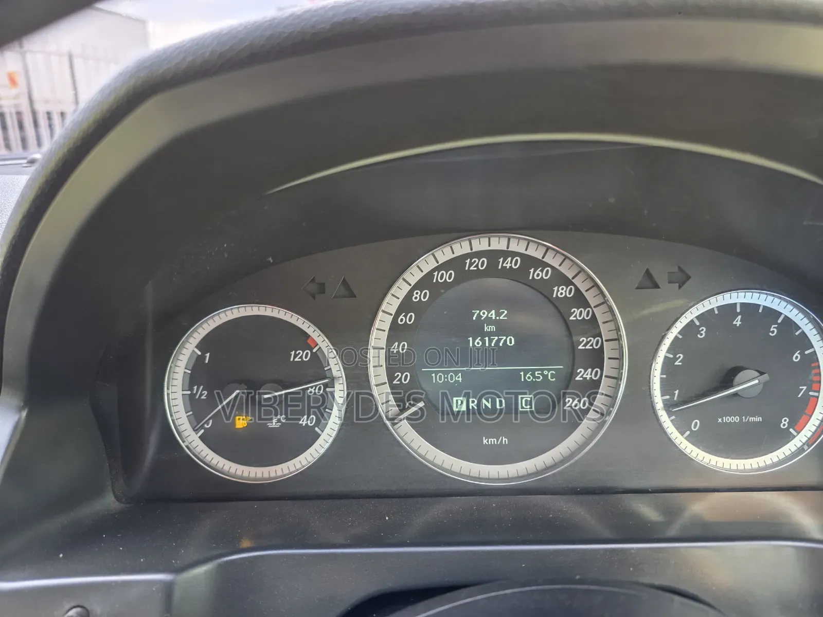 Mercedes-Benz C200 2011 Blue