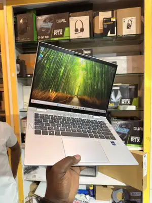 Laptop HP EliteBook x360 1040 G9 16GB Intel Core i7 SSD 512GB