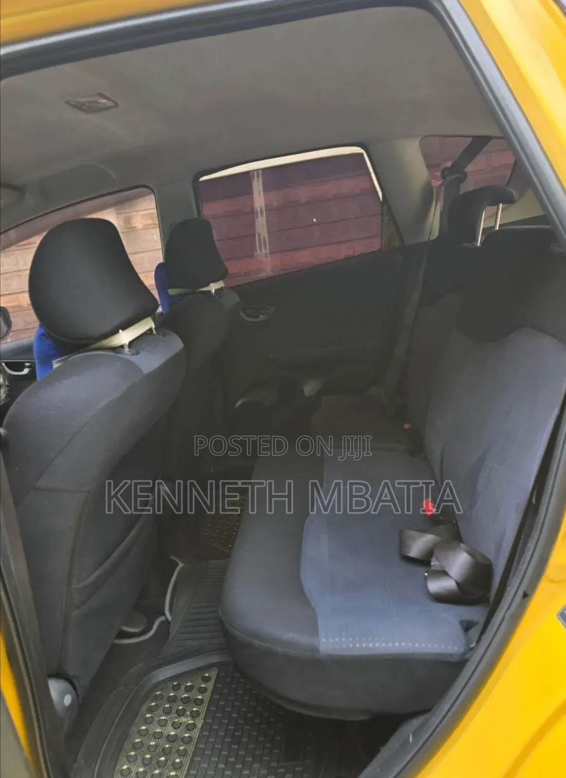 Honda Fit 2010 Yellow