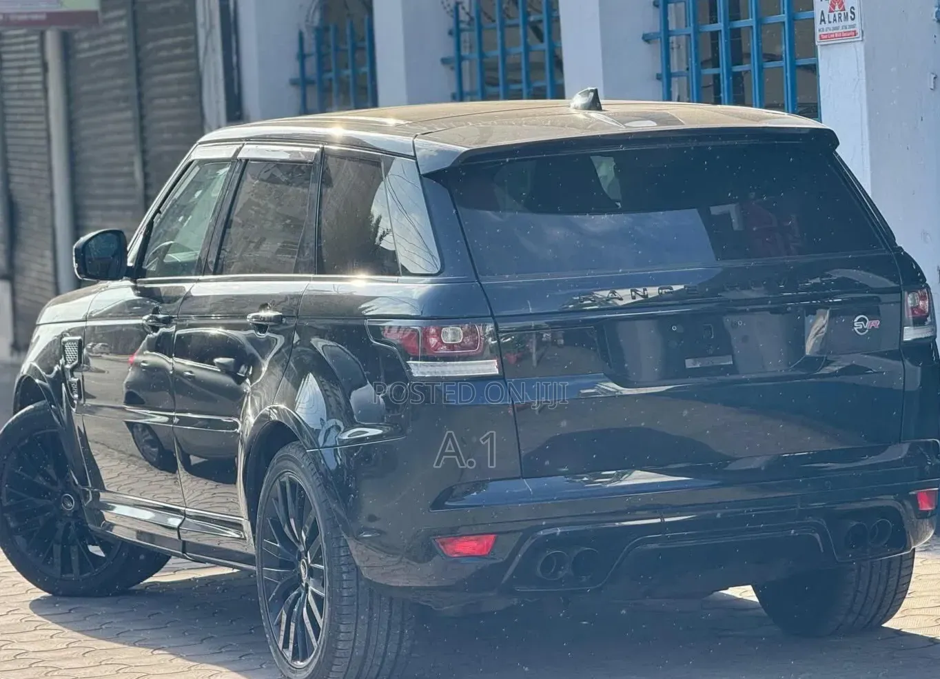 Land Rover Range Rover Sport SVR 2019 Black