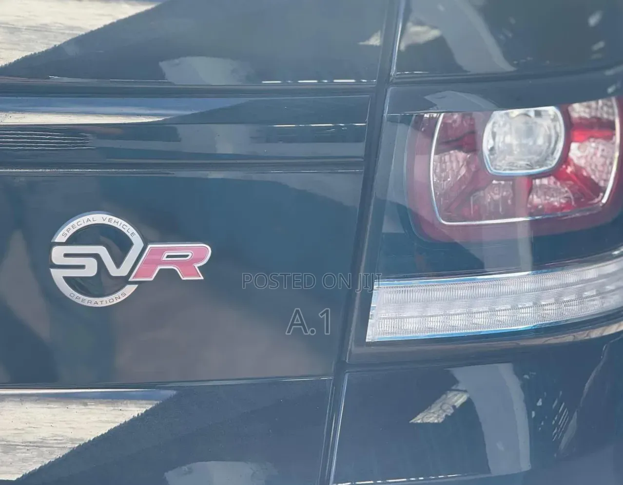 Land Rover Range Rover Sport SVR 2019 Black