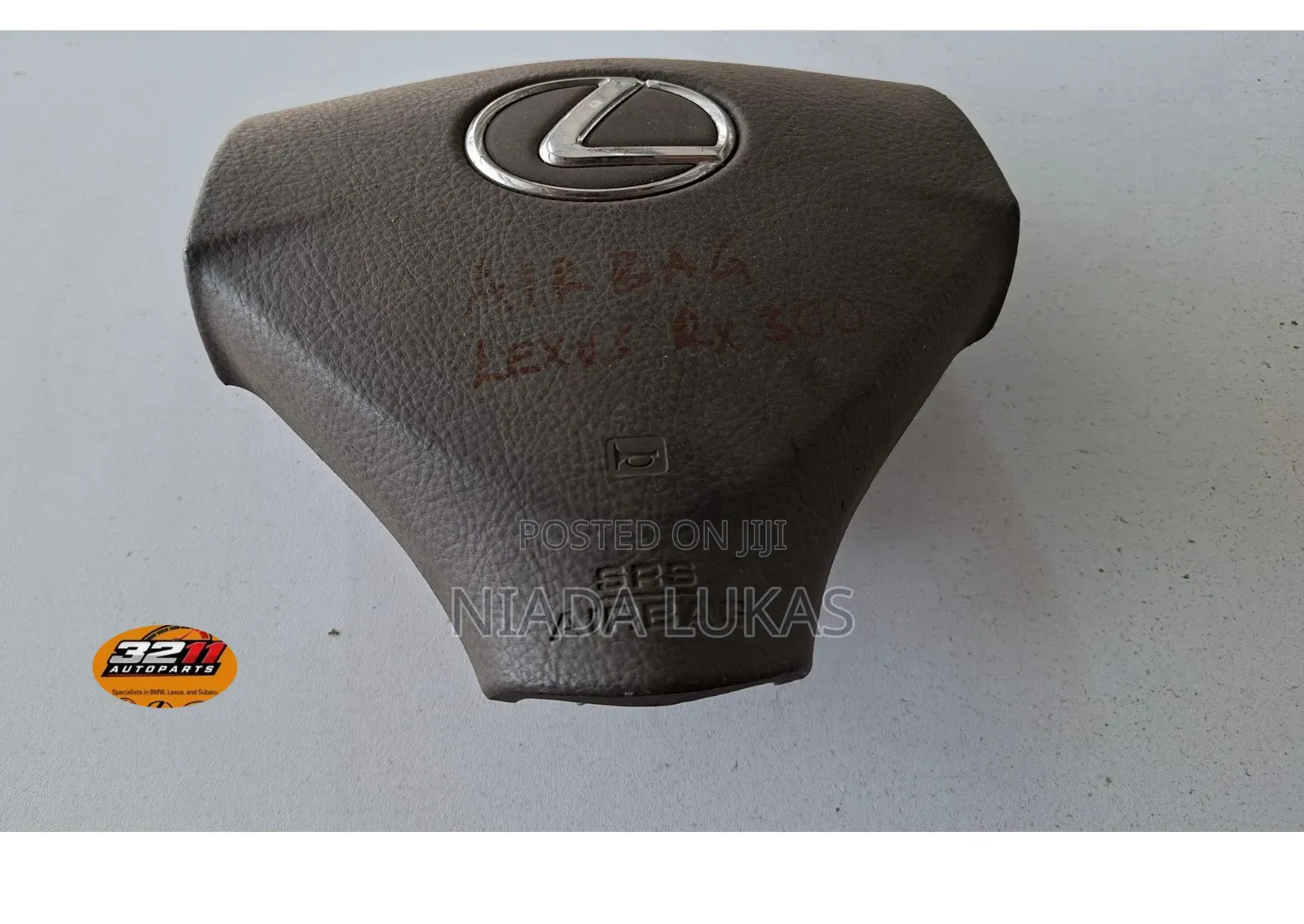 Lexus Rx300 Steering Wheel Airbag Cover