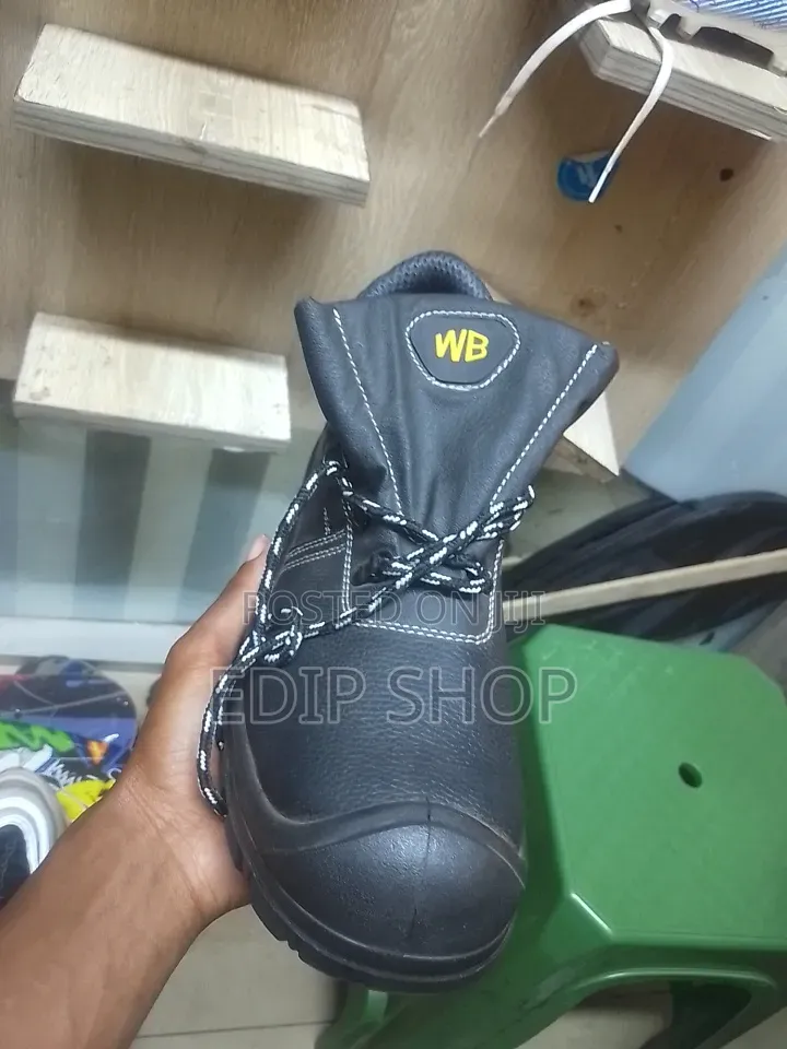 Safety Boots. Original Safety Boots