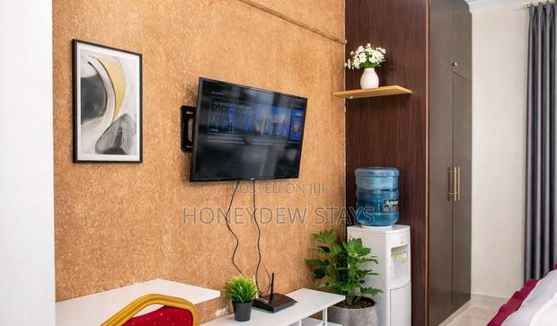 Elegant Kitengela Studio | Wifi, Parking, Hot Shower Kitchenette - thumbnail 5