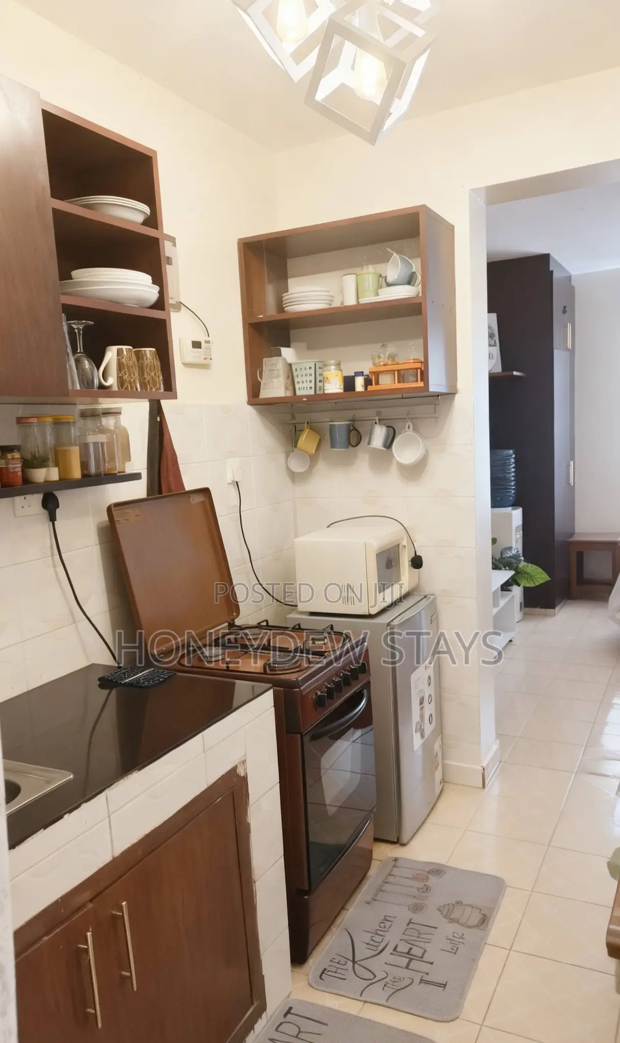Elegant Kitengela Studio | Wifi, Parking, Hot Shower Kitchenette