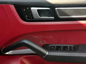 Porsche Cayenne Turbo AWD 2019 Blue