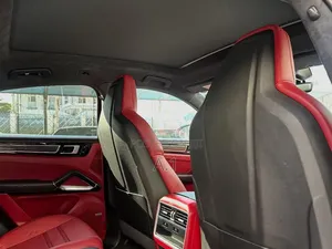 Porsche Cayenne Turbo AWD 2019 Blue