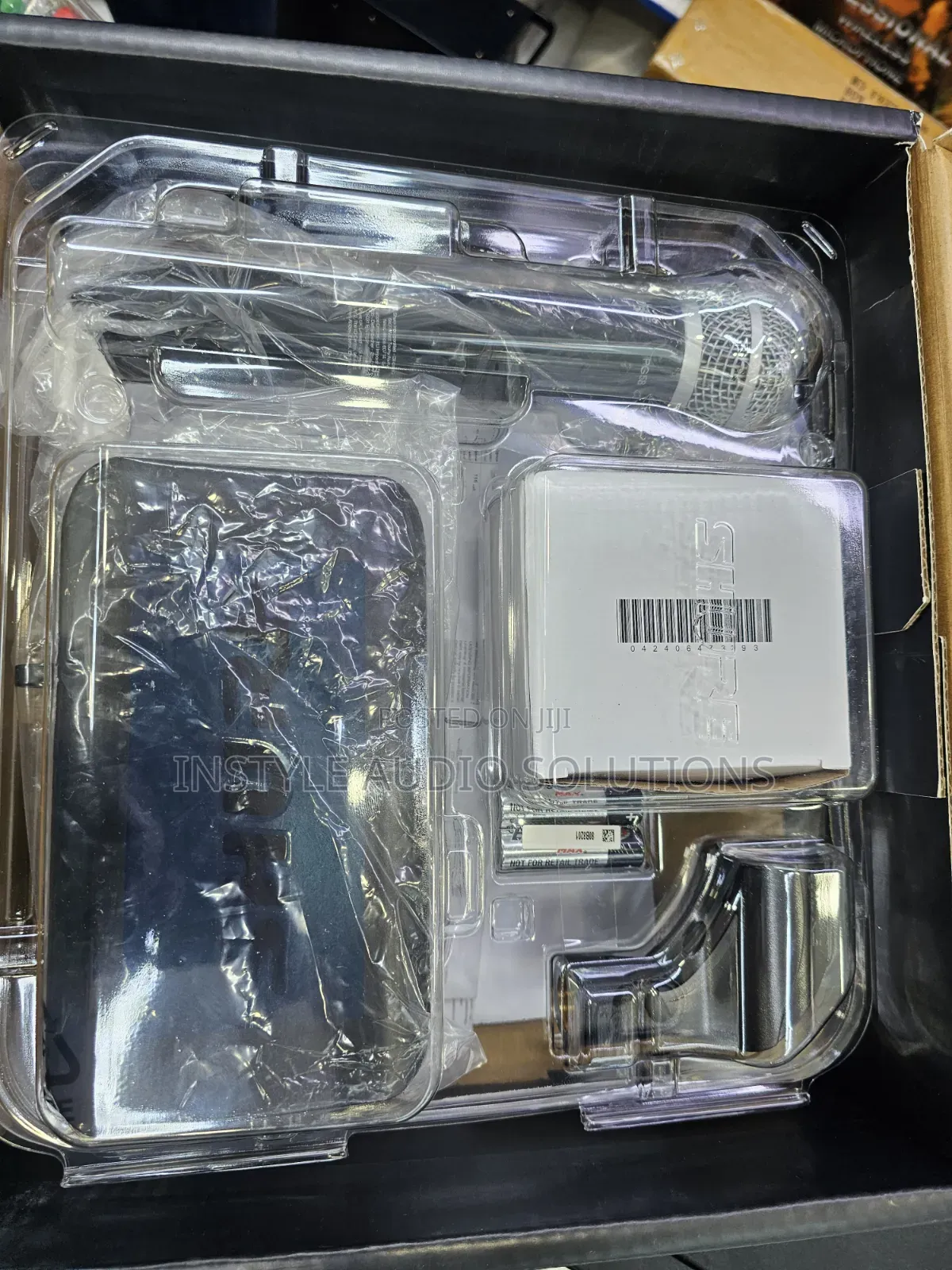 Pg58 Wireless Stage Handheld Microphone
