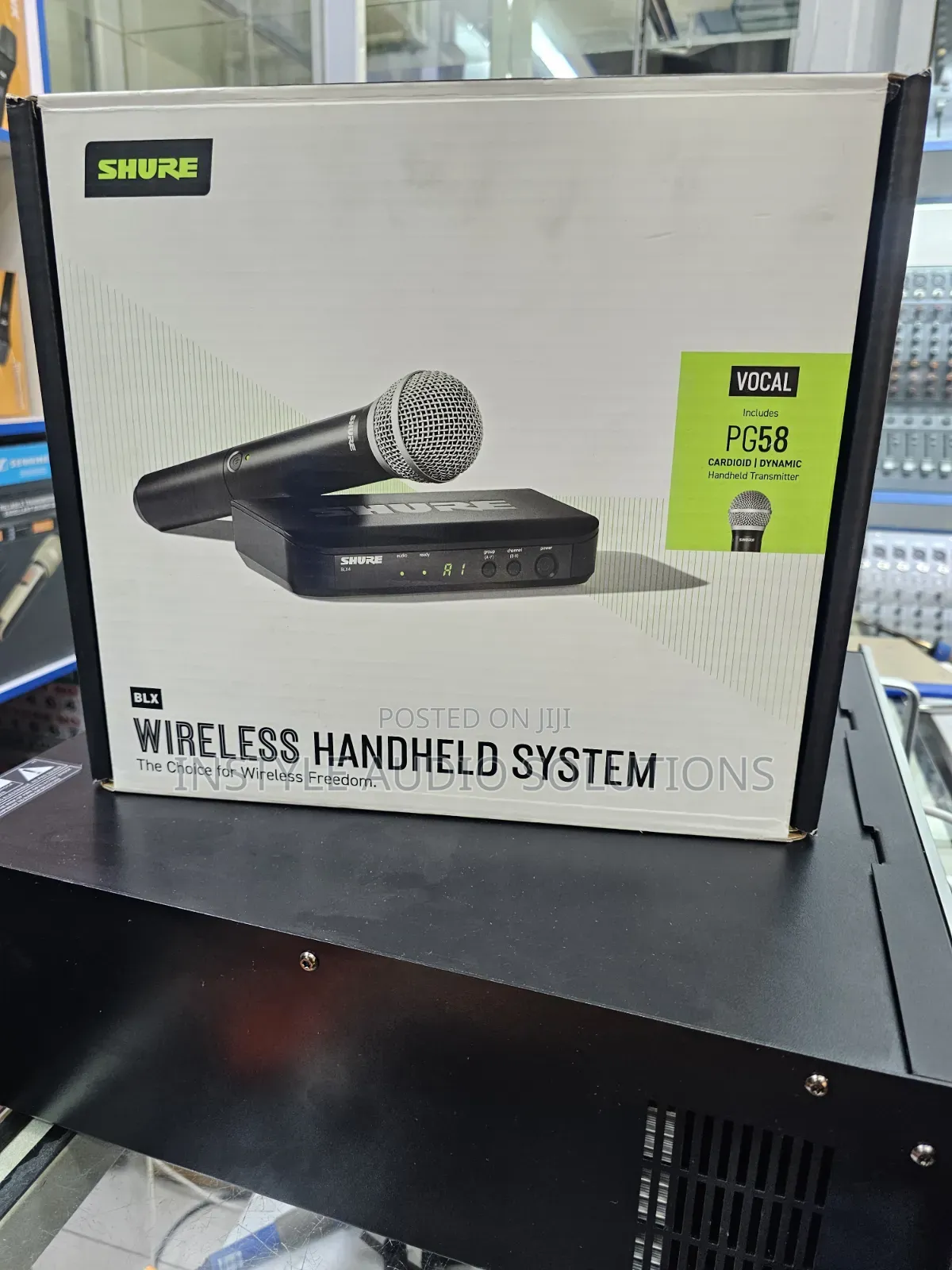 Pg58 Wireless Stage Handheld Microphone