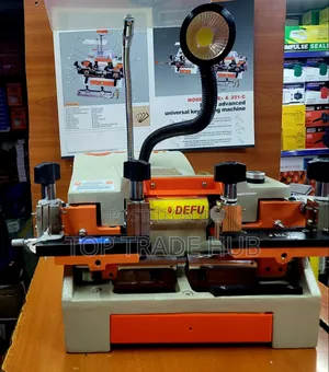 Universal Key Cutting Machine (Defu)